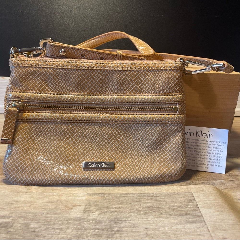 Calvin Klein Vintage crossbody